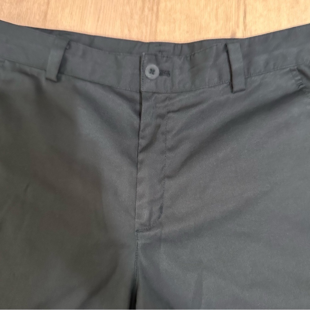 Nike Dri-Fit Golf Shorts 34 - Picture 3 of 6